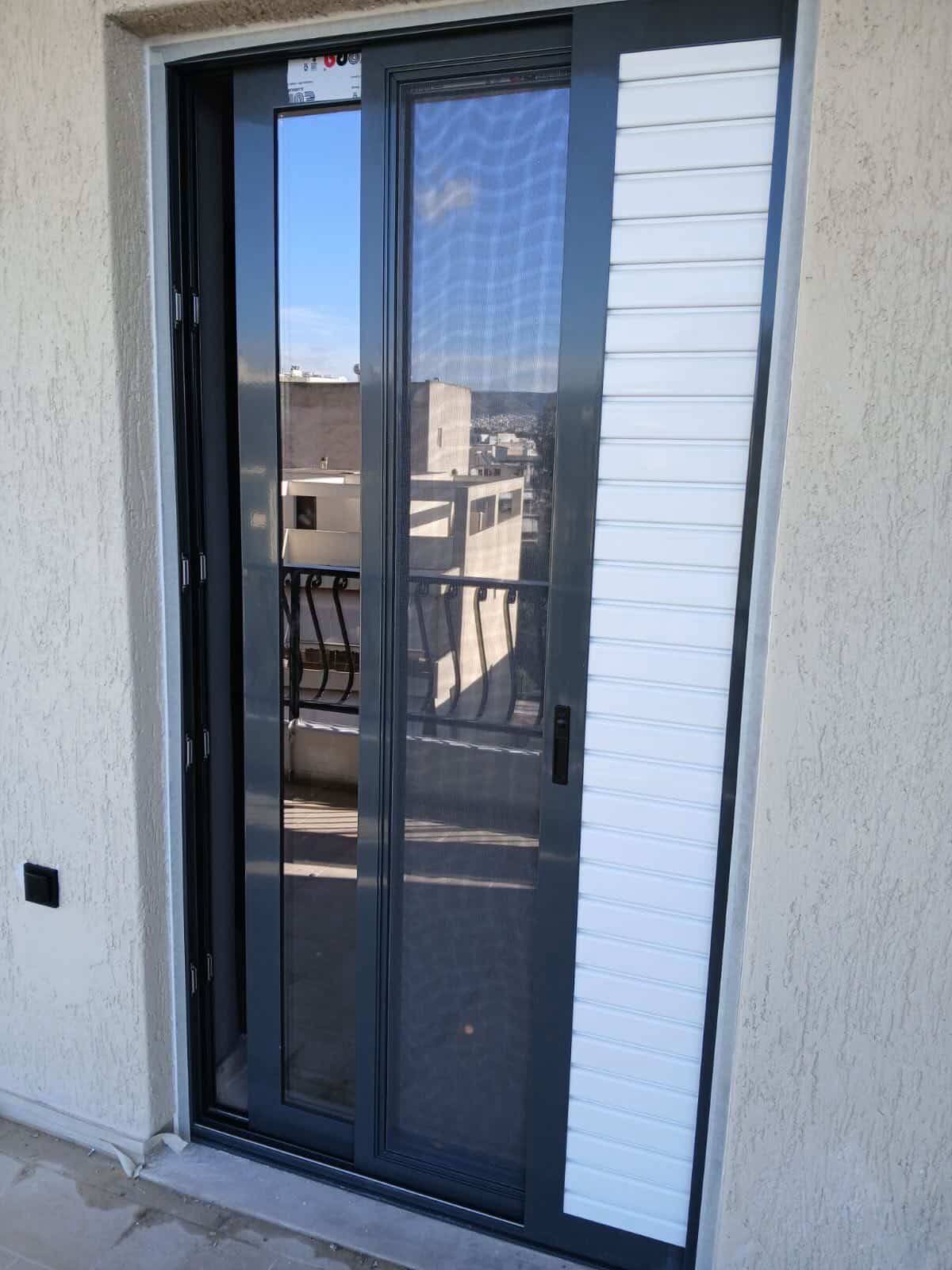 Μπαλκονόπορτα με Ρολό & Σίτα